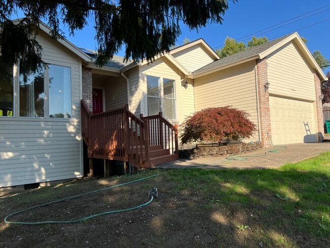 Photo - 15021 SE 130th Dr