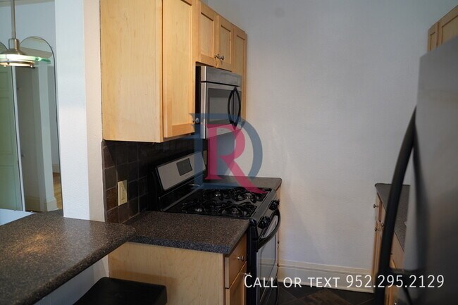 Photo - 1820 1st Ave S Unit 305