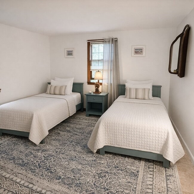 Photo - 15 Myrtle Dr