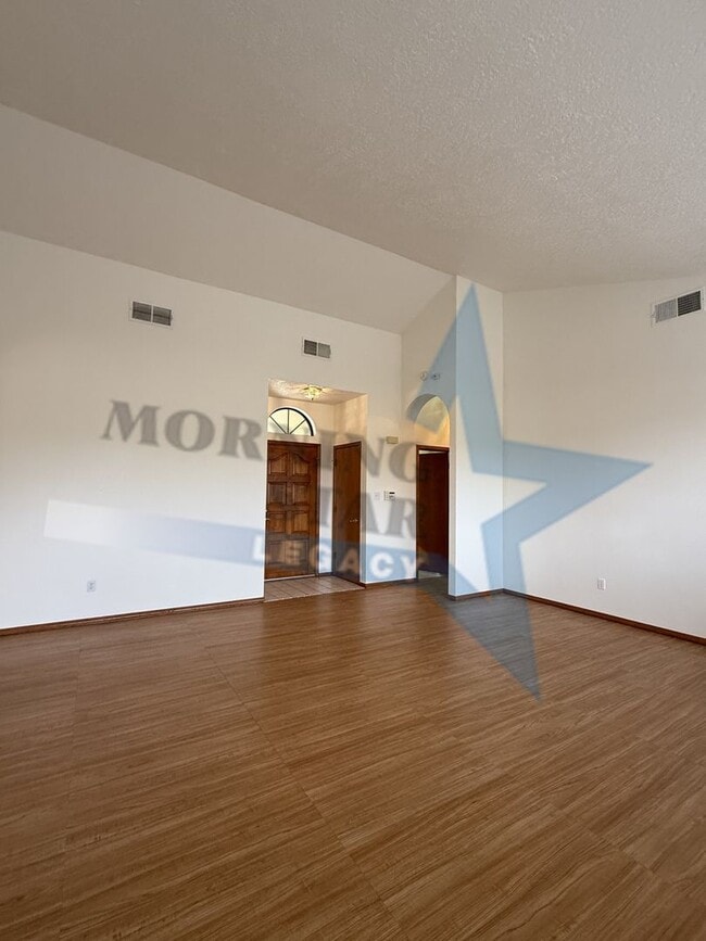 Photo - Move-in Special! Charming Home with Mountain Views!