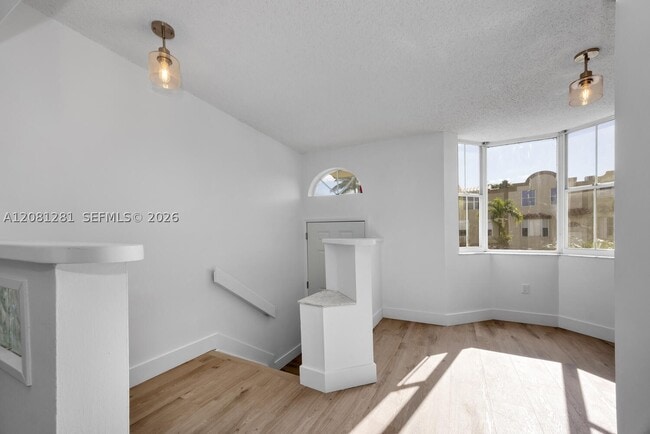 Photo - 390 NW 86th Ct