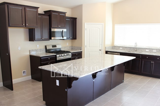 Photo - 5901 Blue Spruce Ave
