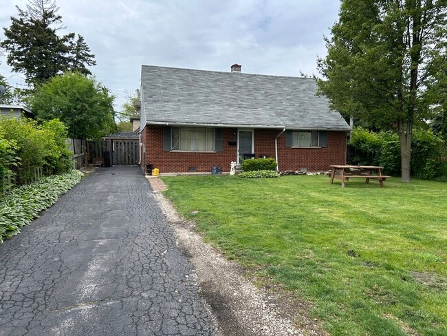 Photo - 426 Mills St