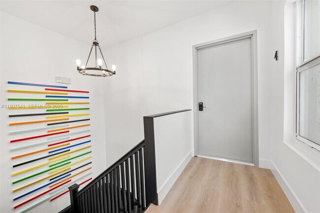 Photo - 403 SW 12th Ave Unidad 4