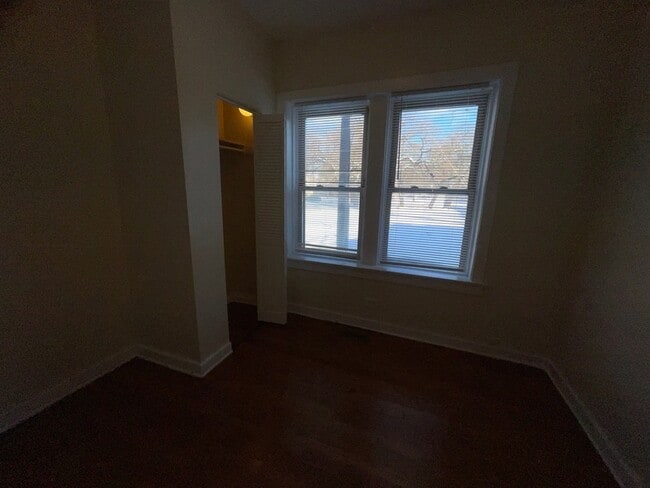 Photo - 714 W 80th St Unit 1