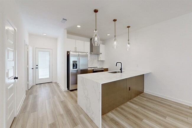 Photo - 1209 Dorothy Ln