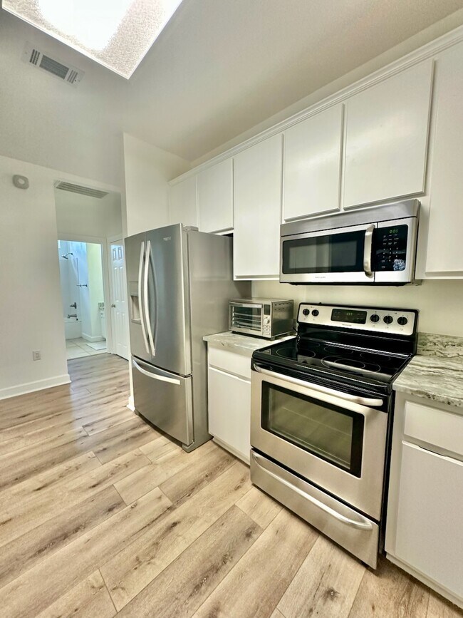 Photo - 126 S Shore Dr