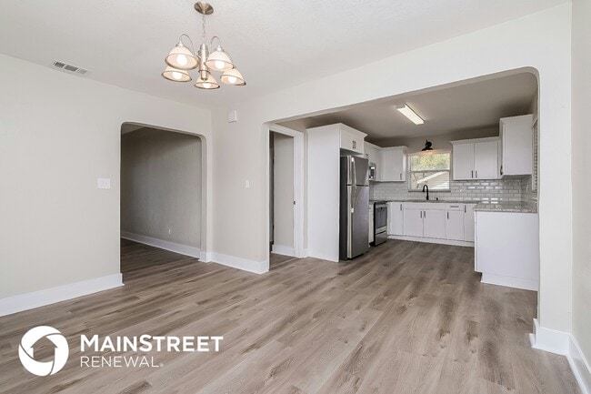 Photo - 6437 30th Way N
