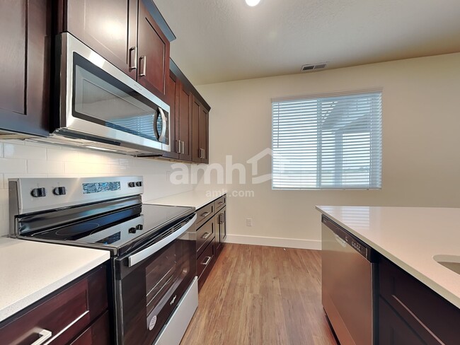 Photo - 3112 N Vigo Ave