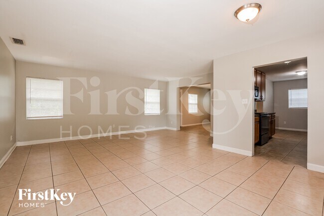 Photo - 1407 Chilean Ln