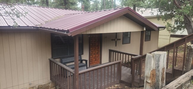 Building Photo - 212 Fort Stanton Rd