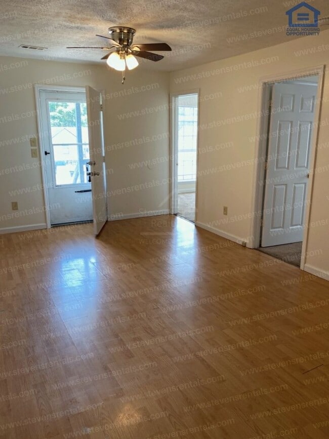 Photo - 251 Dogwood Pointe Dr