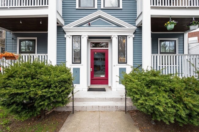 Photo - 10 Bowdoin St Unit 2