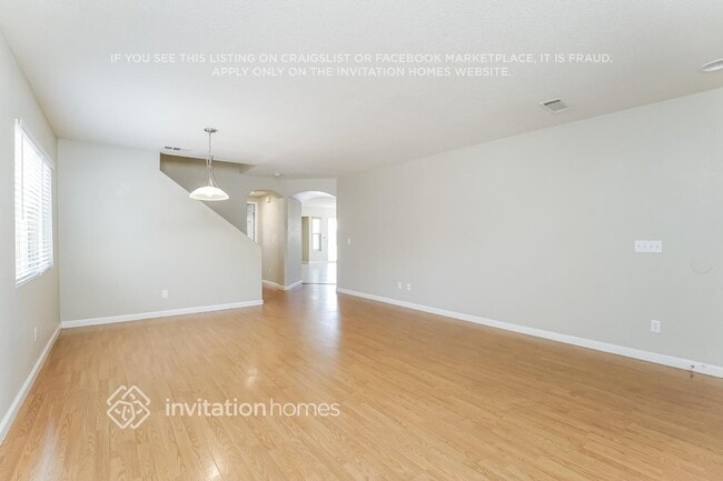 Photo - 1529 Granville Way