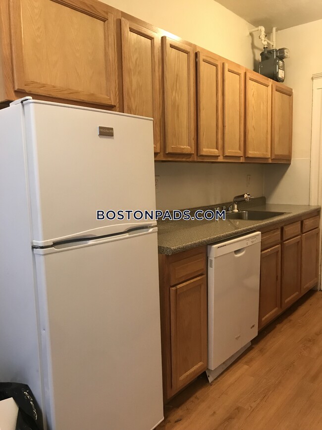 Photo - 1171 Boylston St Apartment Unit 5