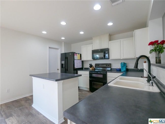 Photo - 1148 Lonesome Oak Drive