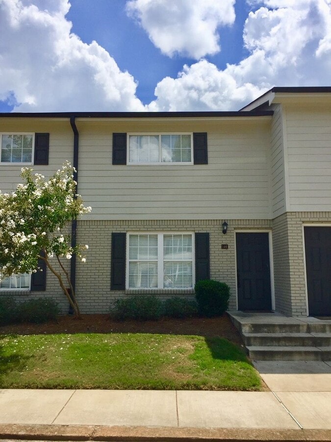 2 Bedroom 2 Bath Townhome - 2 Bedroom 2 Bath Townhome Unit 146