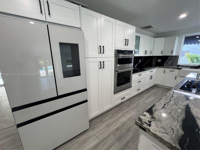 Photo - 140 Pocatella St