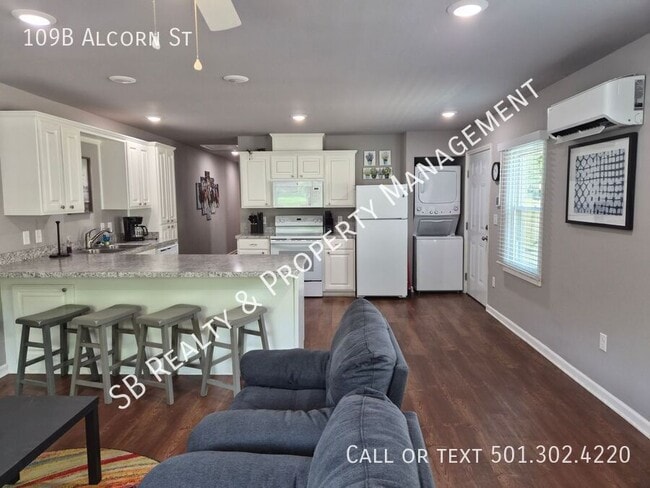 Photo - 109B Alcorn St-