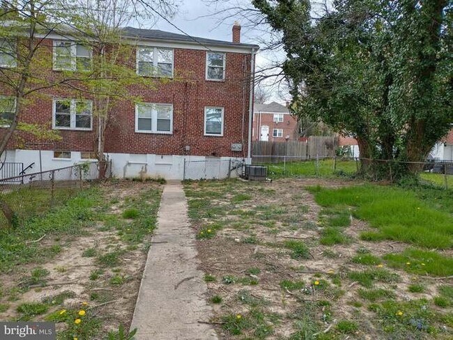 1121 Gleneagle Rd Unit 2