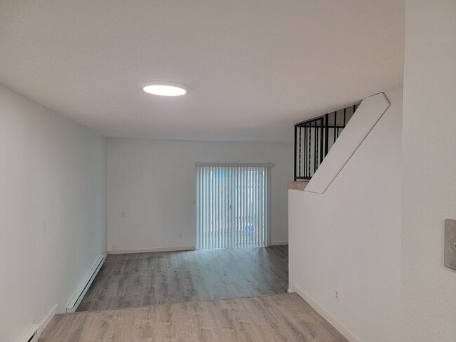 Photo - 3151 N Shore Dr SE Unit 077-02-2