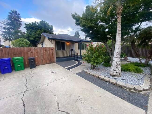 Photo - Beautiful & Spacious 3 Bedroom, 1 Bathroom Locust St Home in Cherryland – W Laundry Hook up, Back...