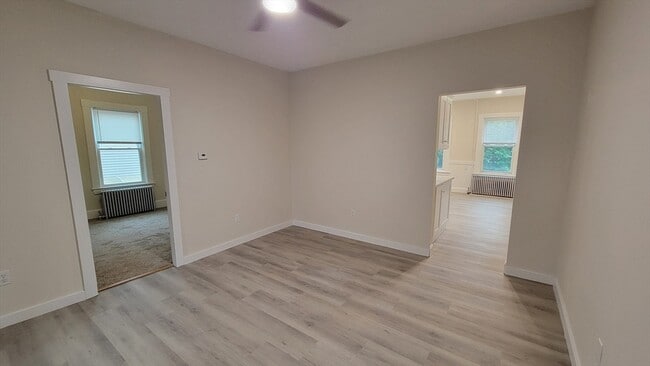 Building Photo - 64 Edinboro St Unit 1
