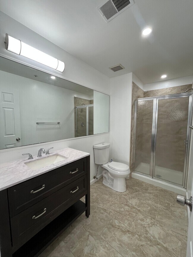 Photo - 30 Richmond Street4 - Master Bedroom