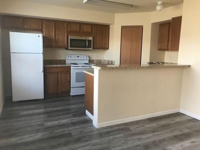 Photo - 6405N Chapel Hill Blvd Unit N102