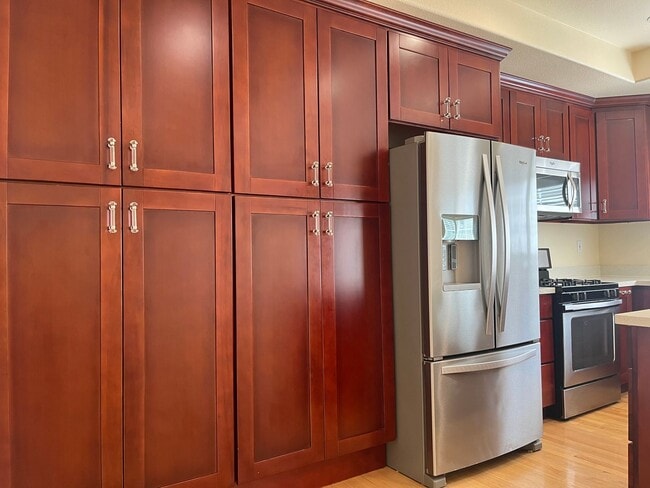 Photo - 7011 Silver Brook Ct