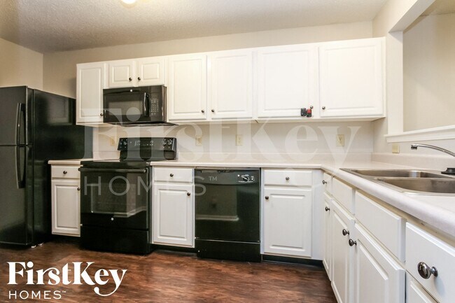Photo - 6518 Redland Way
