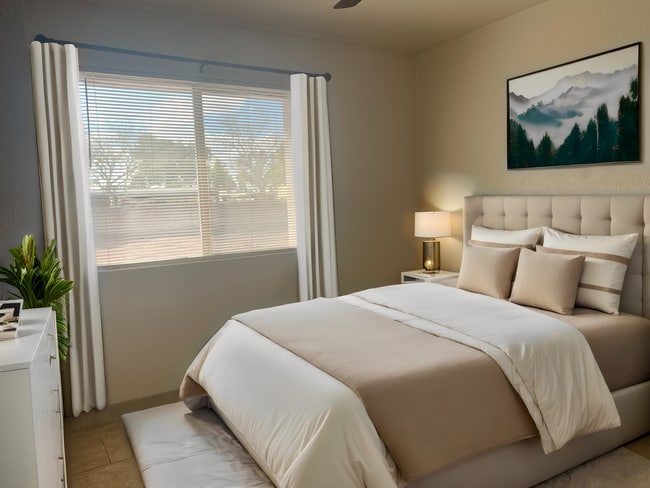 Photo - 444 W Ivyglen St Unit 1