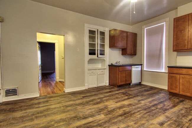 Photo - 3432-34 Utah Unit 3432A