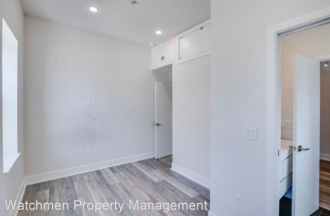 Photo - 1801 N Willington St Unidad 2