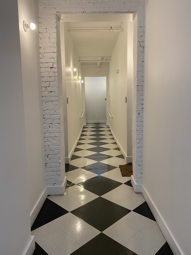 Lofts at Merchant Row