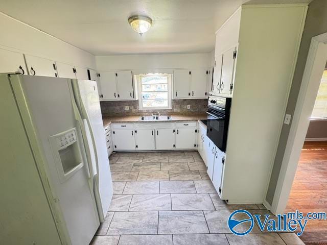 Photo - 1114 Retlaw St NW