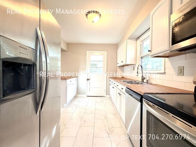 Photo - 1843 Camp Greene St