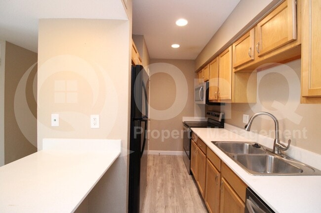 Building Photo - 1130 E Butler Dr Rental