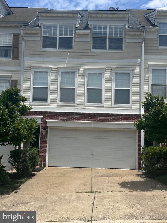 Photo - 8203 Glade Bank Dr