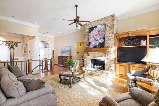 Photo - 103 Big Oak Dr Casa