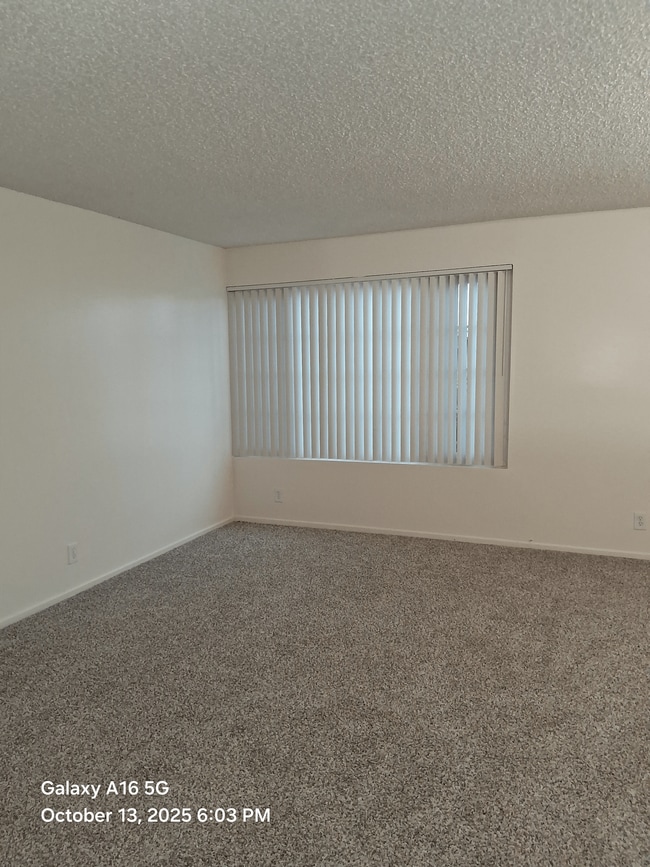 Photo - 4737 Artesia Blvd