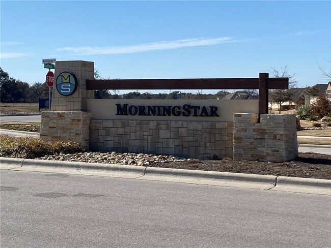 Photo - 384 Gaida Loop