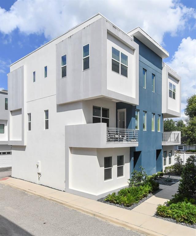 Photo - 113 W Grant St