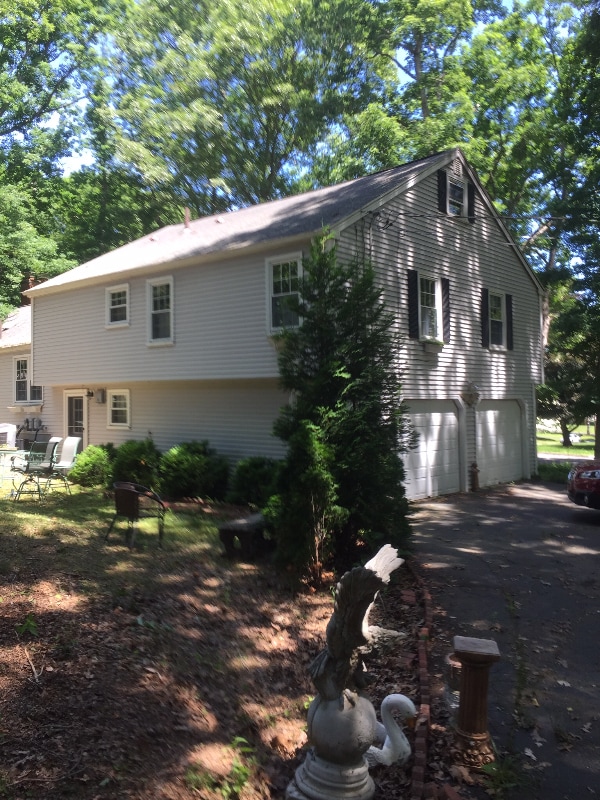 Photo - 8 Dogwood Ln