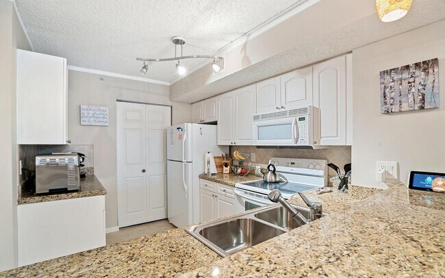 Photo - 266 Village Blvd Unit 6102