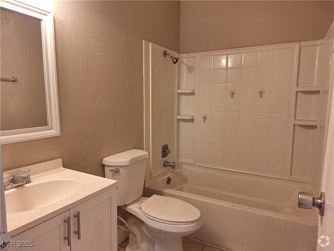 Building Photo - 1446 Garden Cir Rental