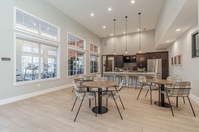 Photo - Woodway Village