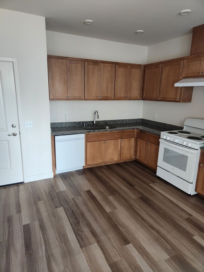 Photo - Tonea Senior Housing