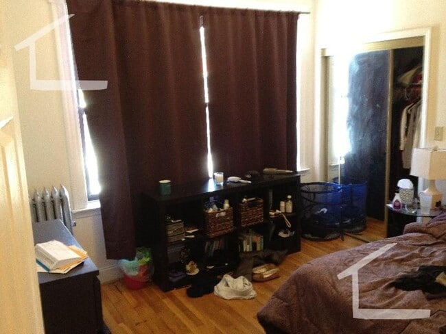 Photo - Clevaland Circle Area 5  bed 2.5 bath with amazing layout NO BROKER FEE for 9/1 Close to BC