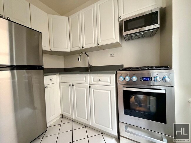 Photo - EAST 55 STREET Unit 7B